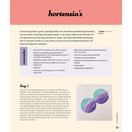 Creatieve bloemen met alcoholinkt